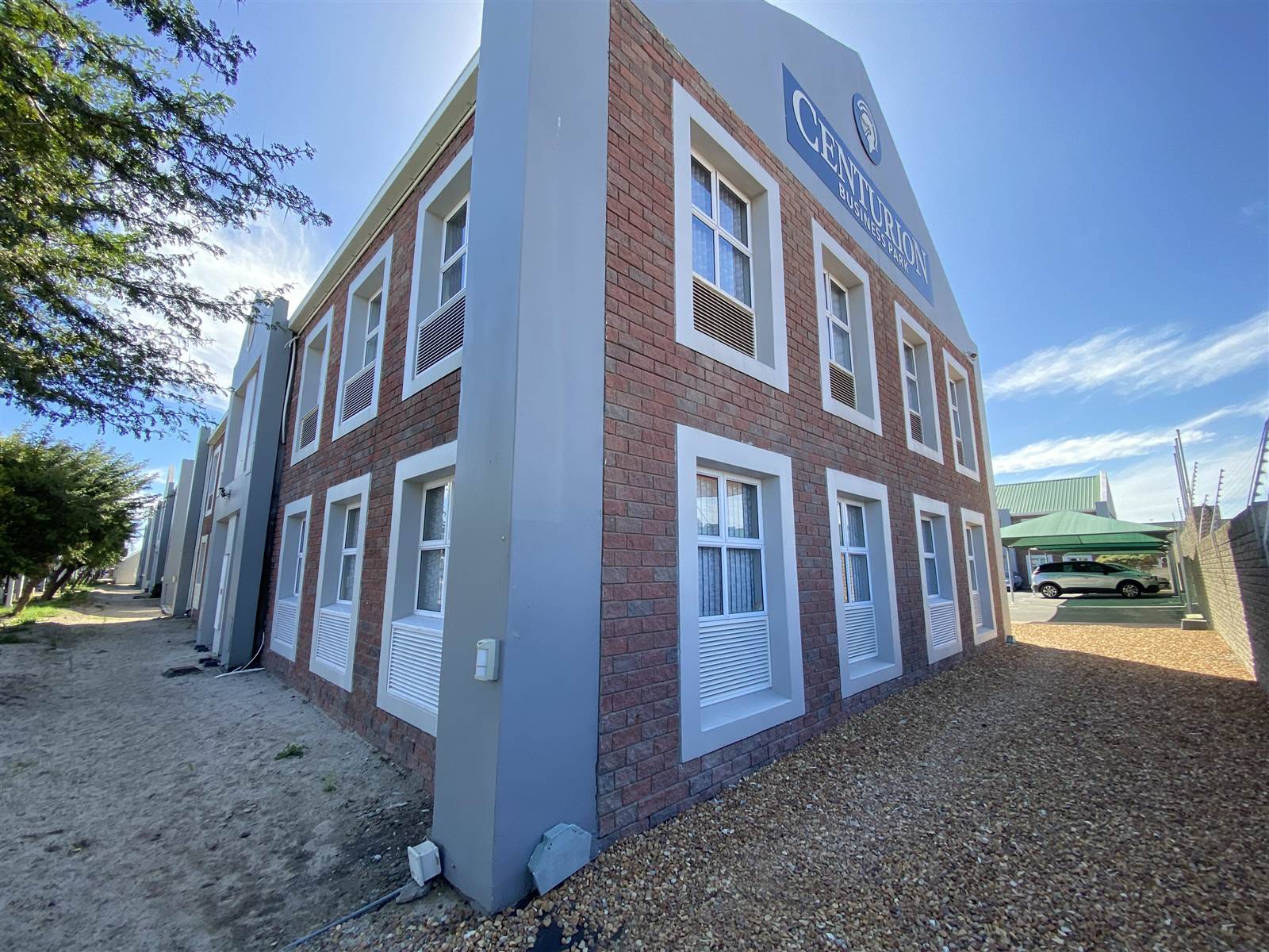 200  m² Commercial space in Milnerton photo number 1