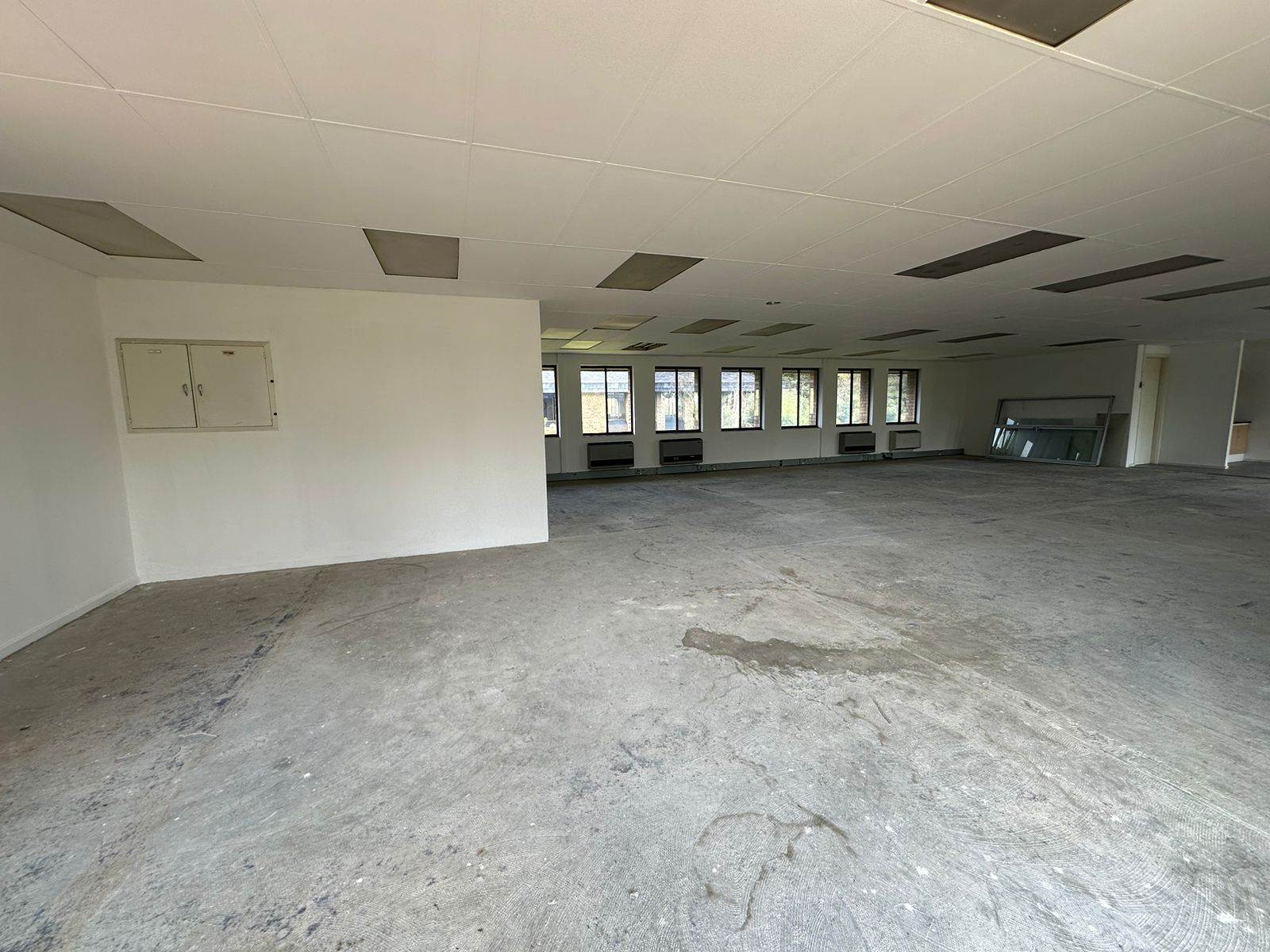 384  m² Commercial space in Vorna Valley photo number 14