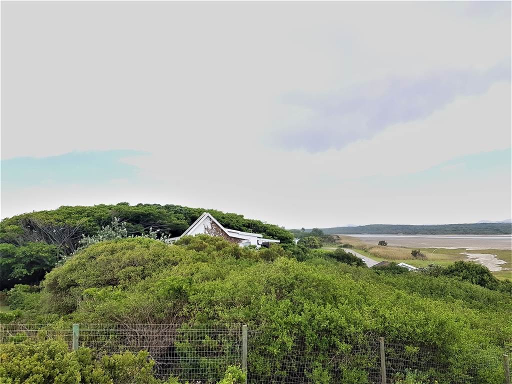 1319 m² Land available in Paradise Beach photo number 2