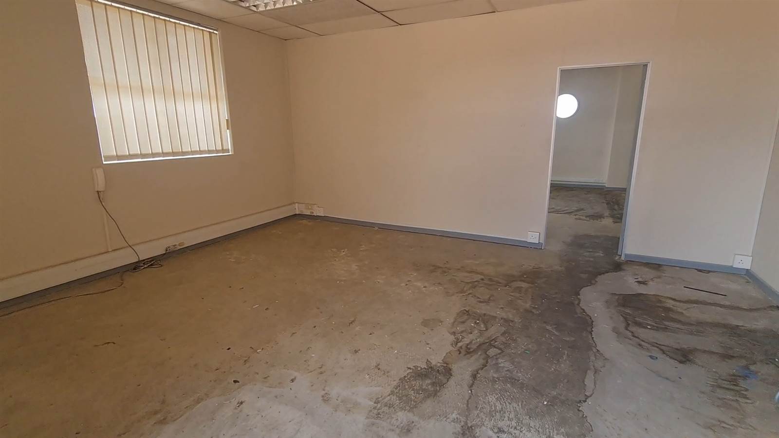 100  m² Commercial space in Milnerton photo number 5