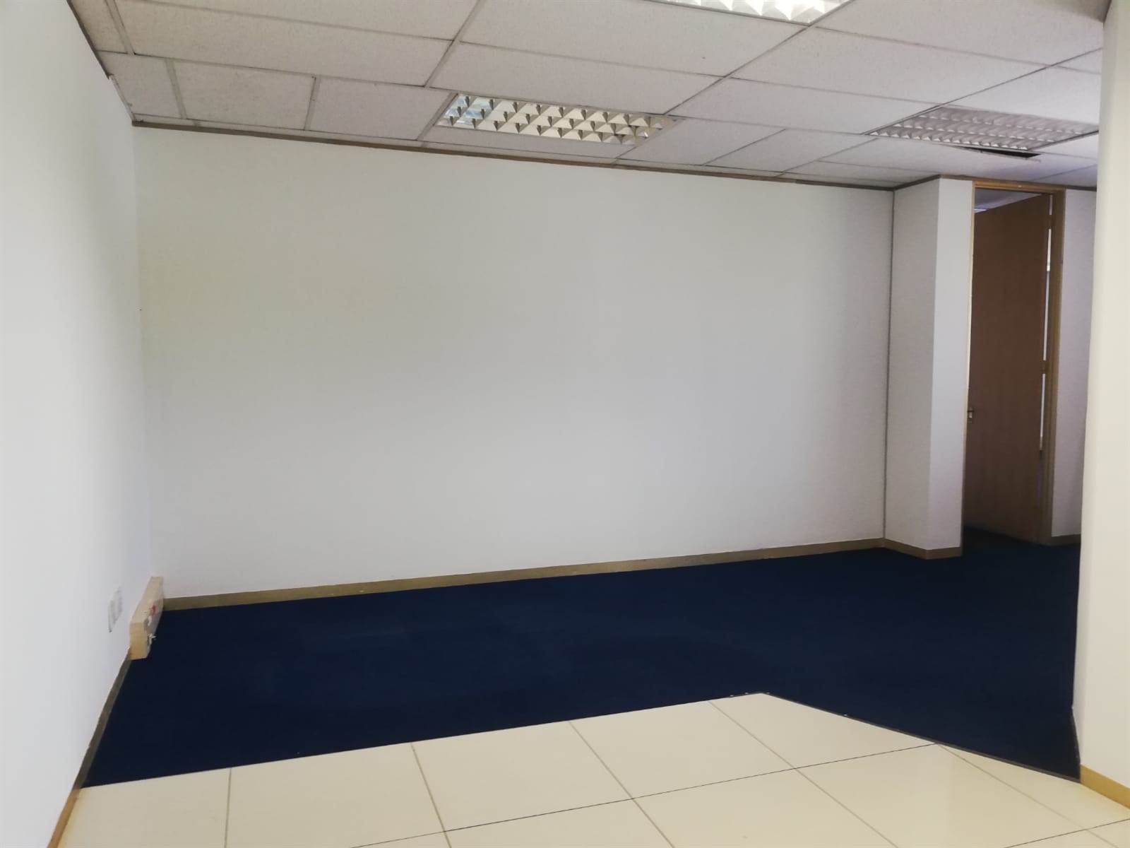 253  m² Commercial space in Woodmead photo number 12