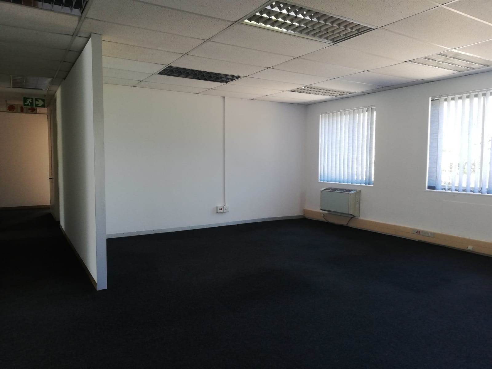 253  m² Commercial space in Woodmead photo number 16