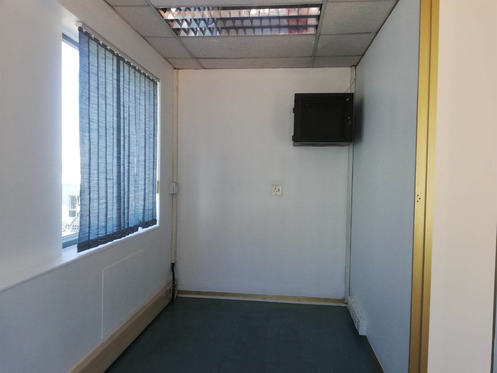 253  m² Commercial space in Woodmead photo number 21