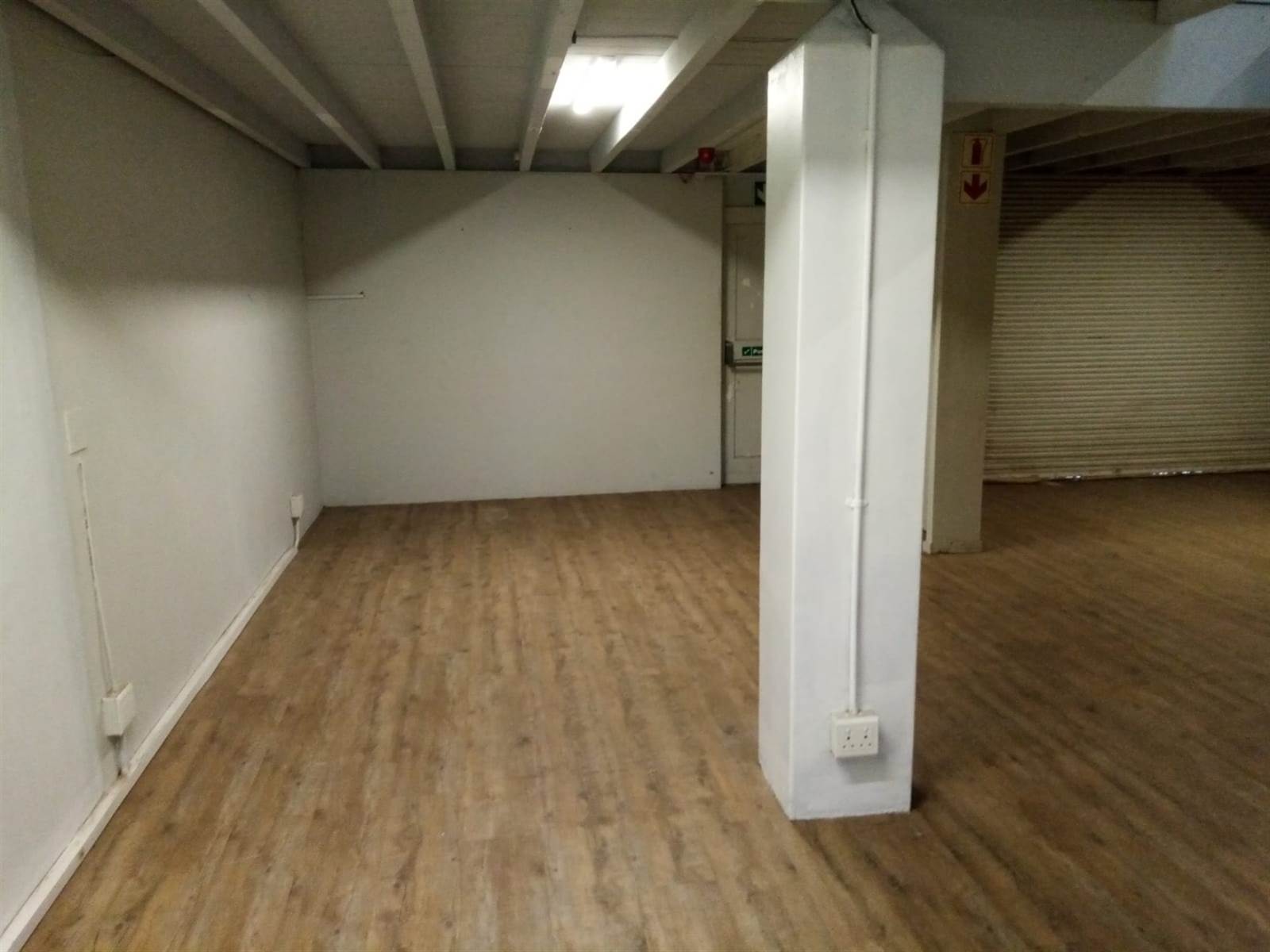 325  m² Commercial space in Bellville Central photo number 6