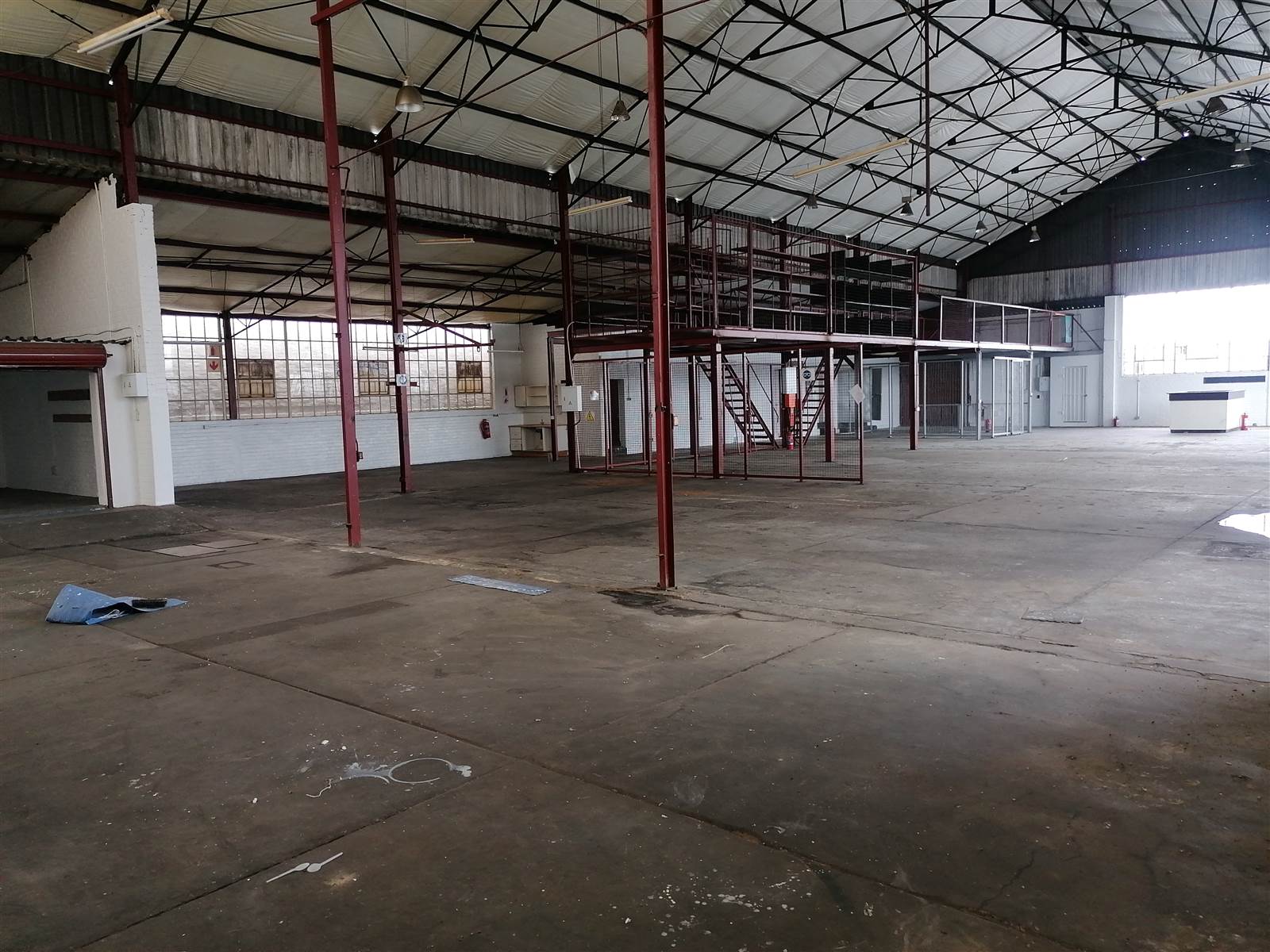 989  m² Industrial space in Eastleigh photo number 6