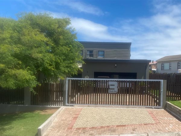 4 Bed House in Port Alfred