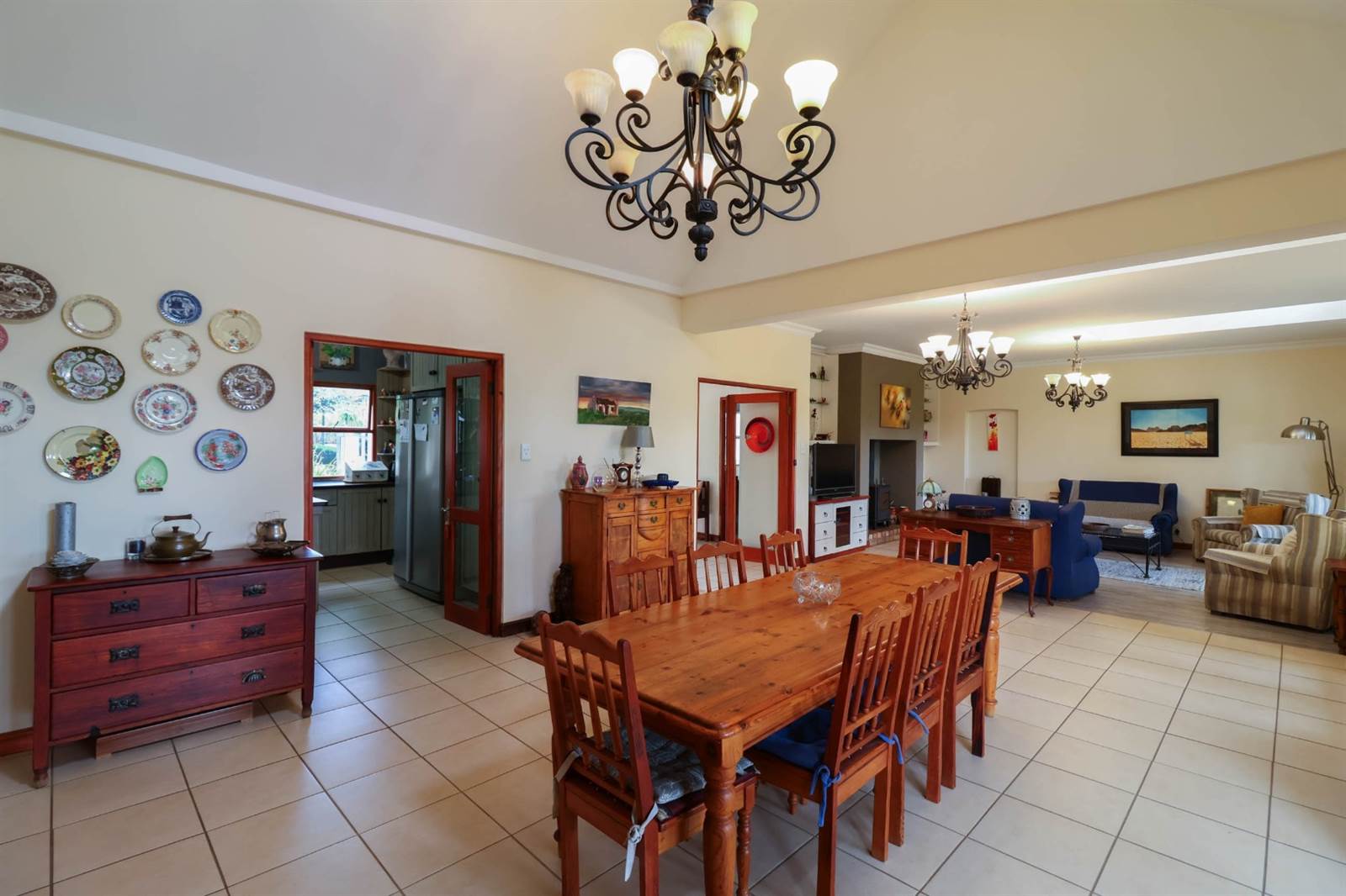 8 Bed House in Rietfontein photo number 15
