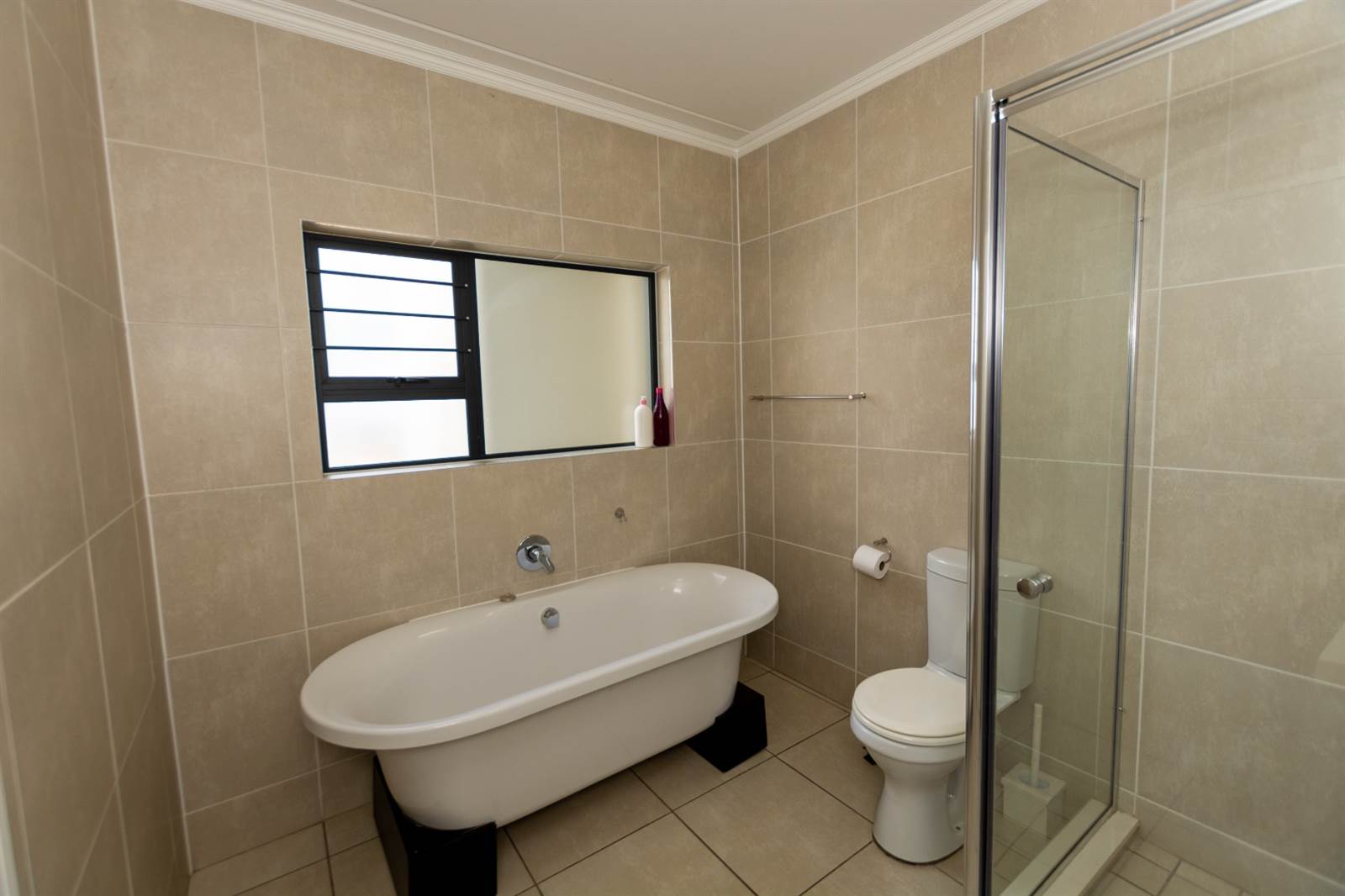 3 Bed Apartment in Modderfontein photo number 15