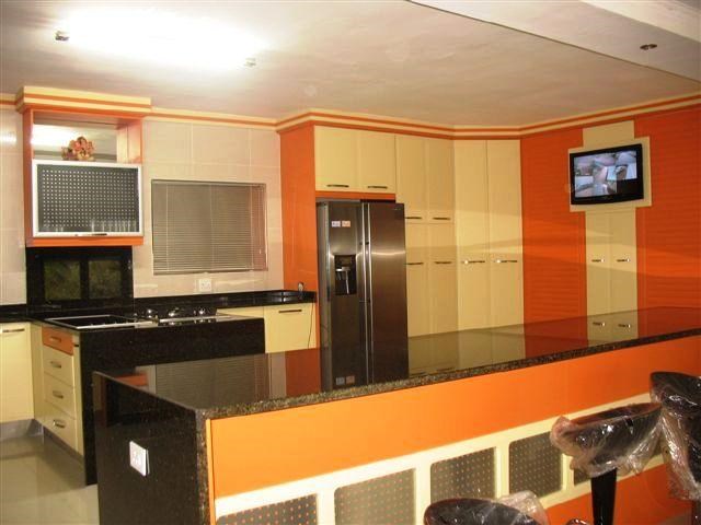 6 Bed House in Scottburgh Central photo number 1