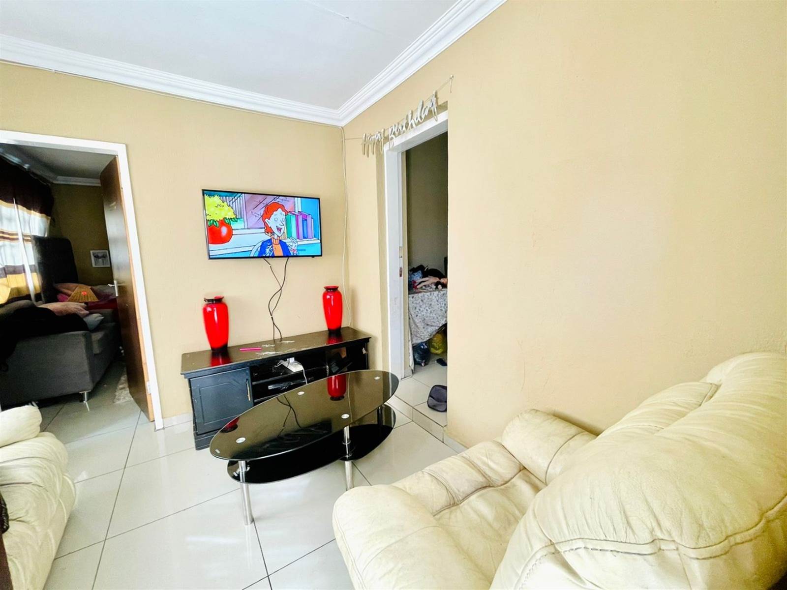 9 Bed House in Rosettenville photo number 12