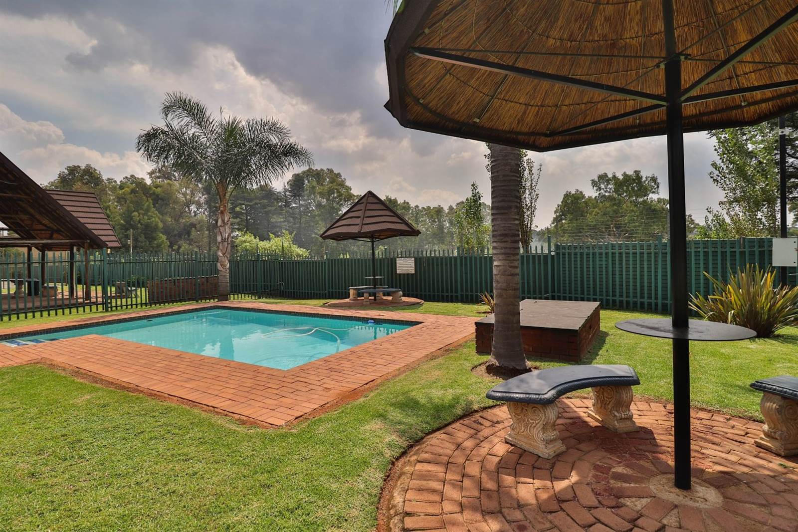 2 Bed Townhouse in Glen Marais photo number 30