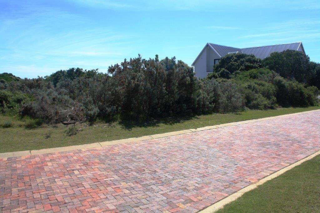 980 m² Land available in St Francis Links photo number 8