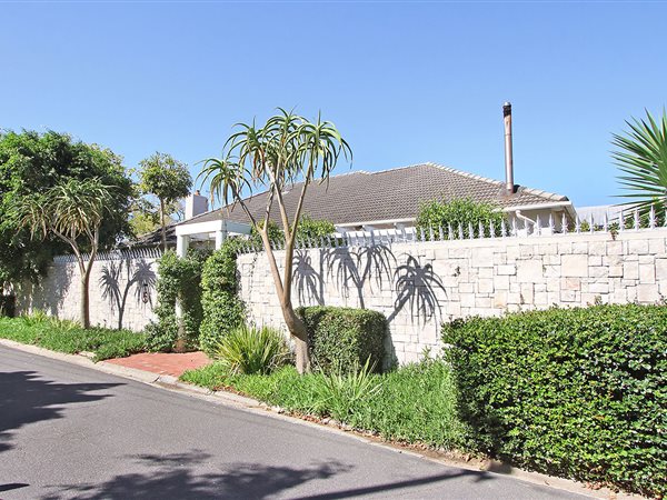 4 Bed House in Newlands