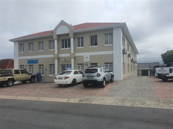330  m² Commercial space in Newton Park