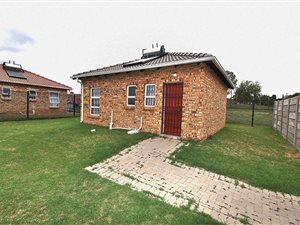 2 Bed House in Benoni CBD