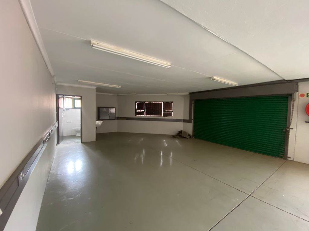 800  m² Industrial space in Highveld photo number 9