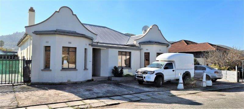450  m² Commercial space in Knysna Central photo number 2