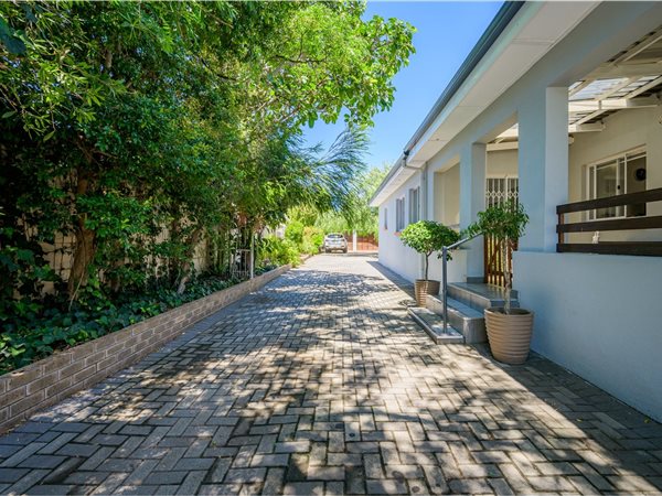 3 Bedroom House 3 Bedroom House