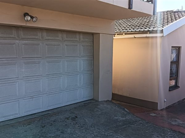 3 Bedroom House 3 Bedroom House