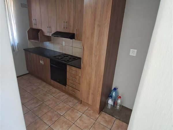 2 Bed Flat