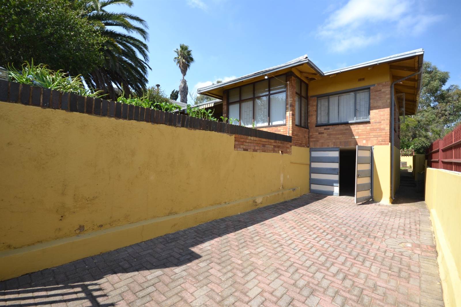 3 Bed House in Rosettenville photo number 23