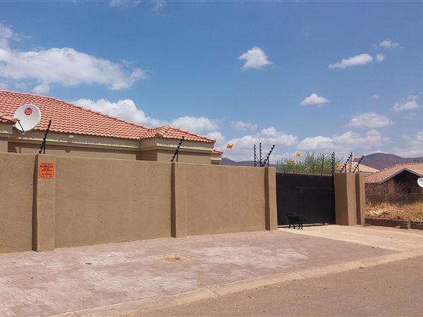 3 Bed Townhouse in Chroom Park
