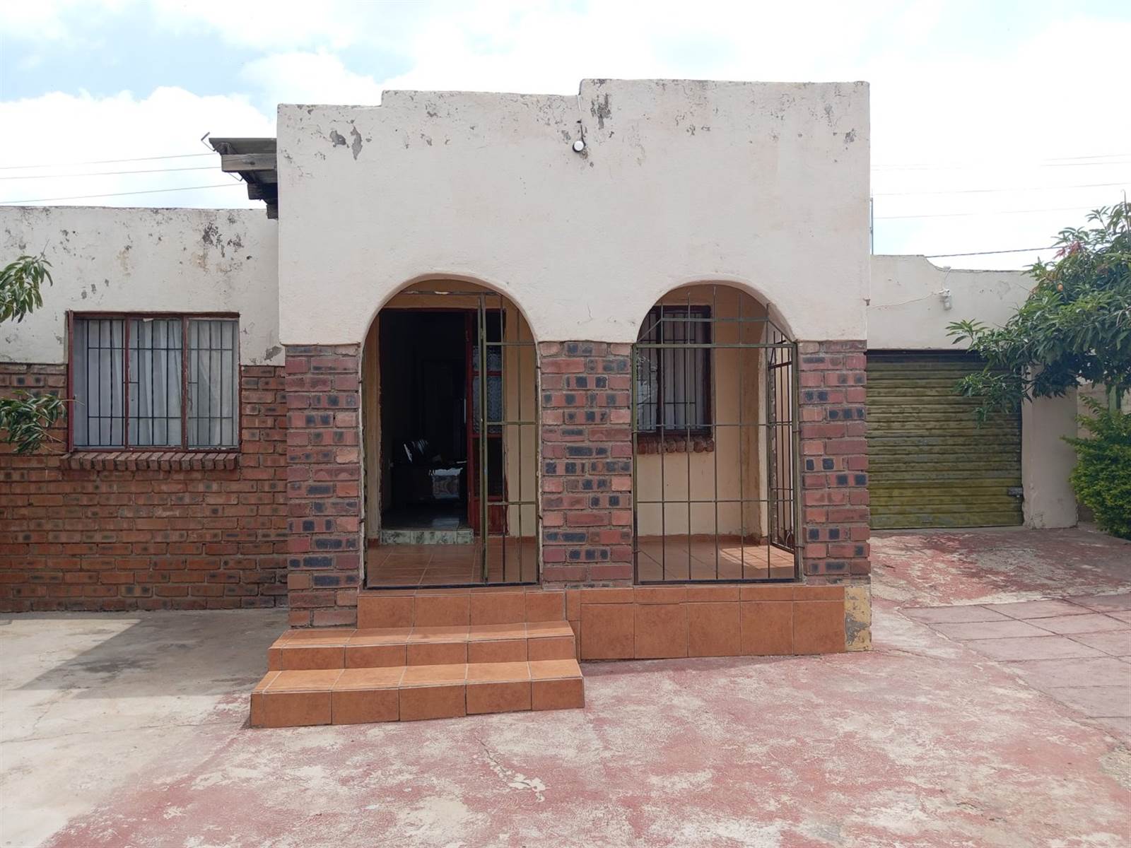 2 Bed House in Seshego photo number 2