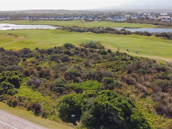 1273 m² Land available in St Francis Links