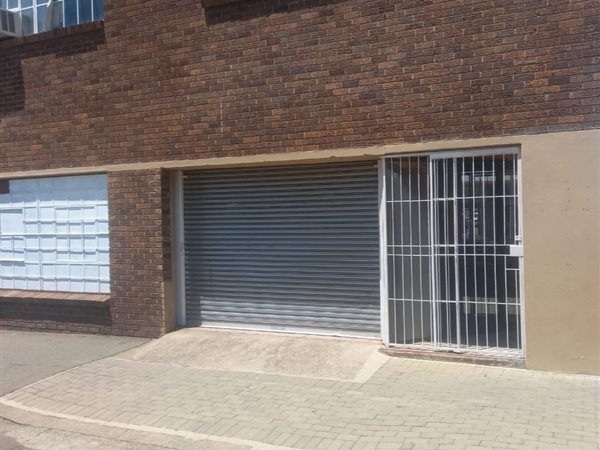 980 m² Commercial space 980 m² Commercial space