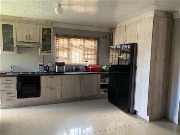 3 Bedroom House 3 Bedroom House