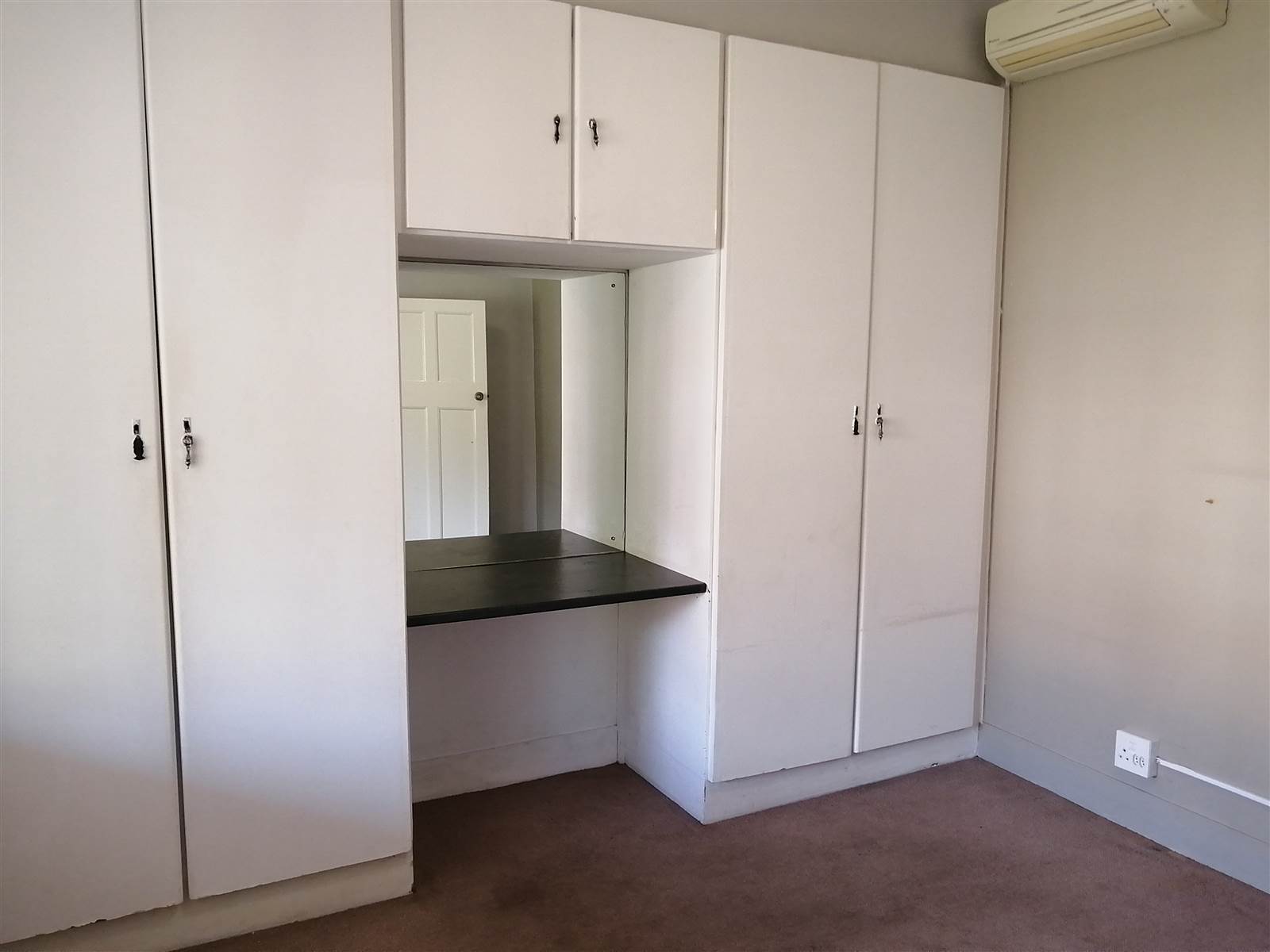 2 Bed Flat in Bulwer photo number 8