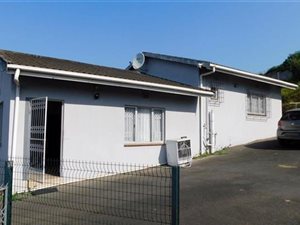 2 Bed Townhouse in Shallcross
