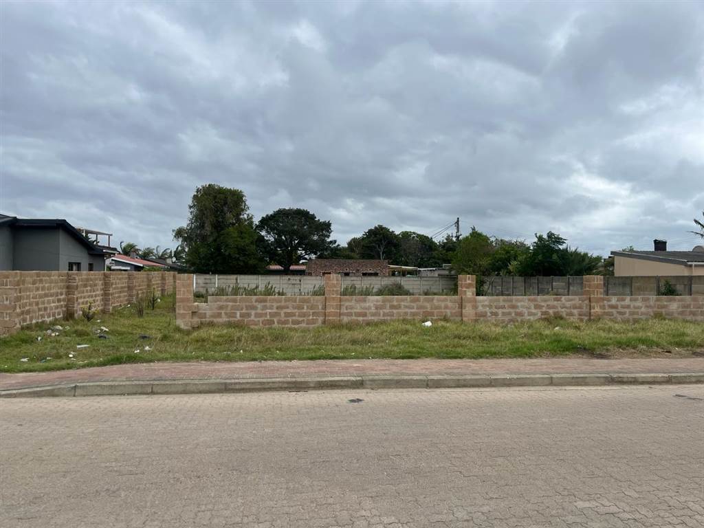 504 m² Land available in Pacaltsdorp photo number 1