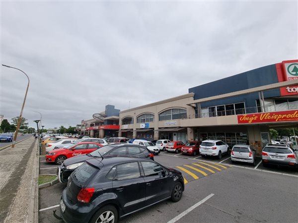 482  m² Commercial space in Bellville Central