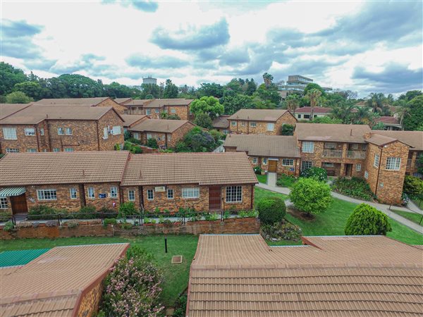 1 Bed House in Bryanston East
