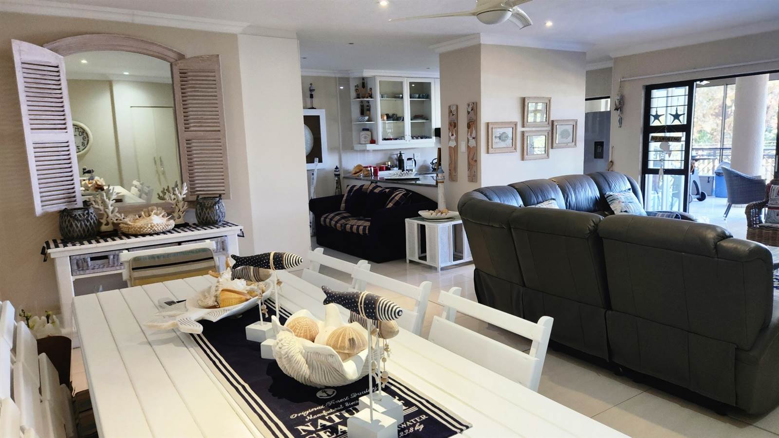 4 Bed Apartment in Shelly Beach photo number 19