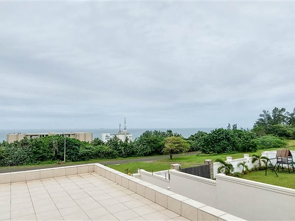 3 Bedroom Townhouse 3 Bedroom Townhouse