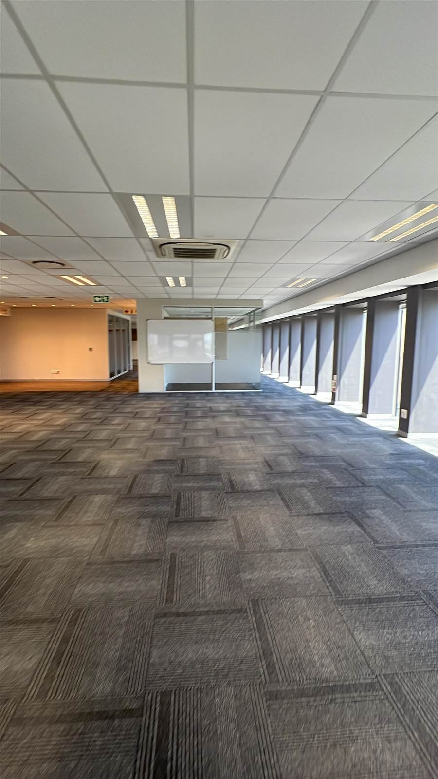 765  m² Commercial space in Cape Town City Centre photo number 5