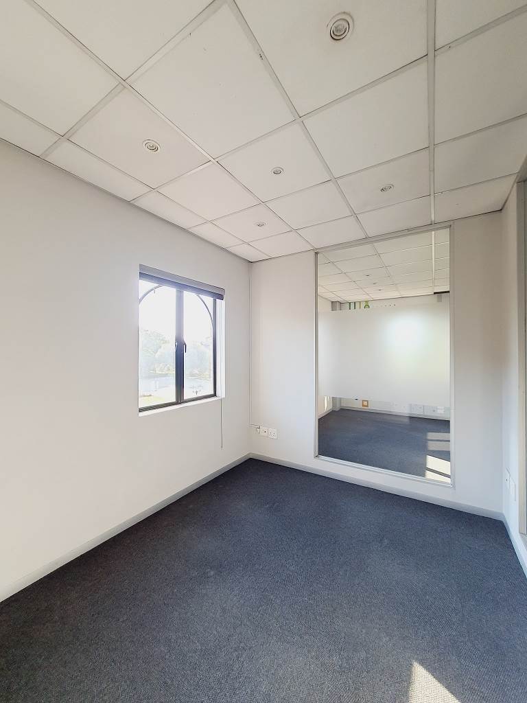 342  m² Commercial space in Rivonia photo number 24