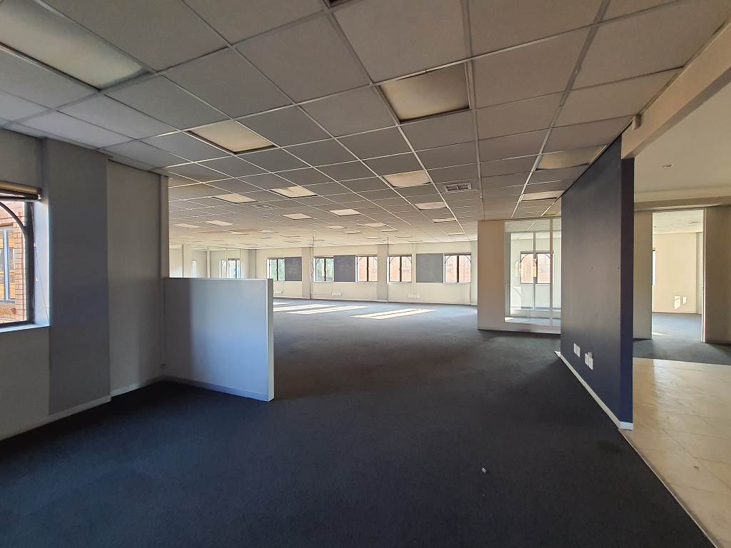 342  m² Commercial space in Rivonia photo number 18