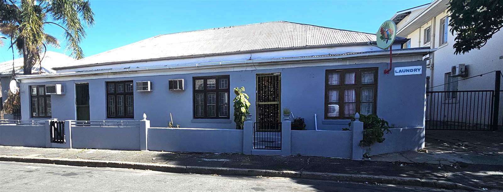 10 Bed House in Paarl Central West photo number 9