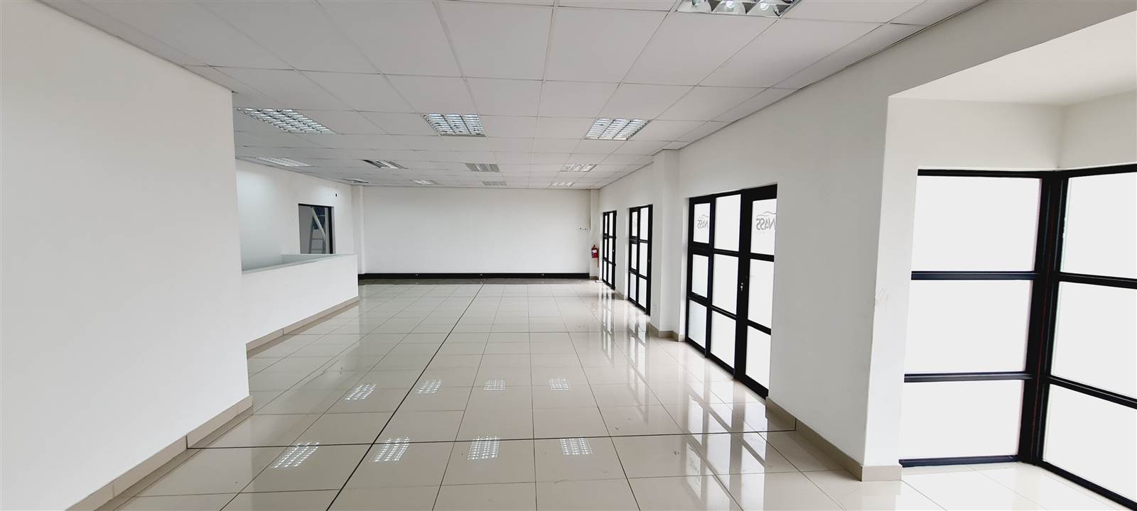 947  m² Industrial space in Kya Sands photo number 16