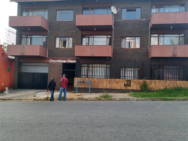 2 Bed House in Alberton