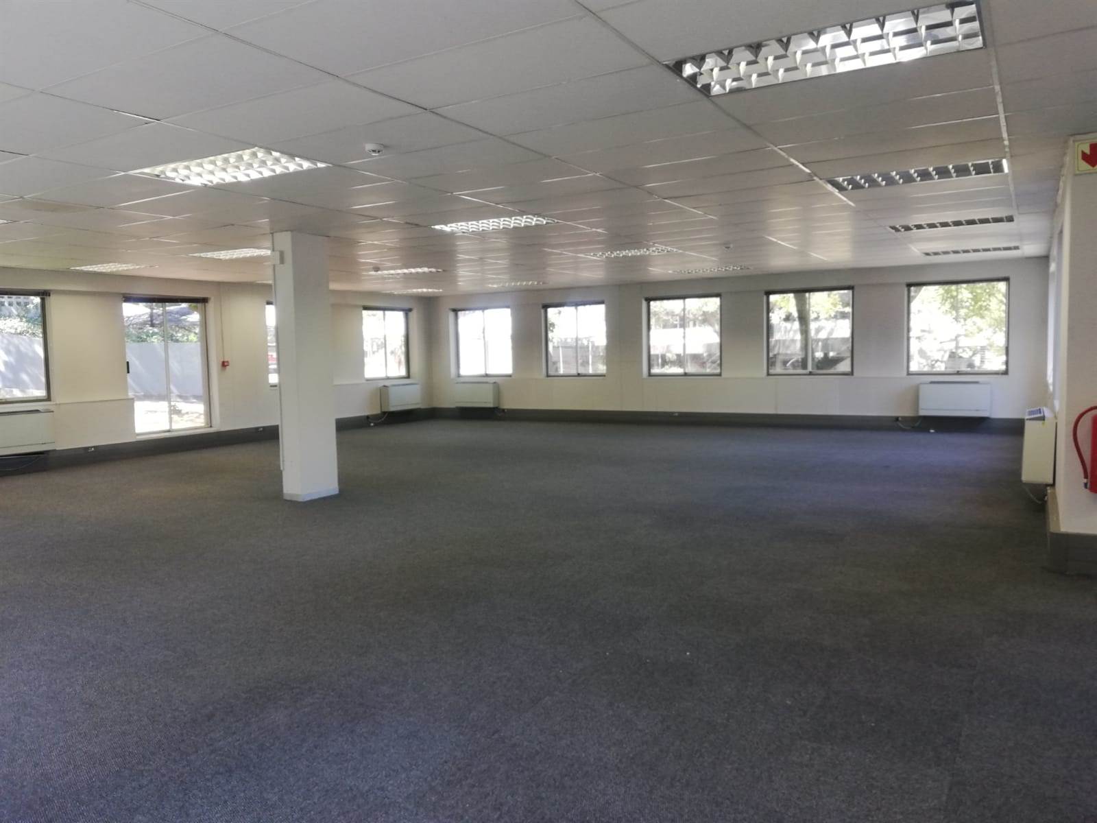 238.9  m² Commercial space in Woodmead photo number 18