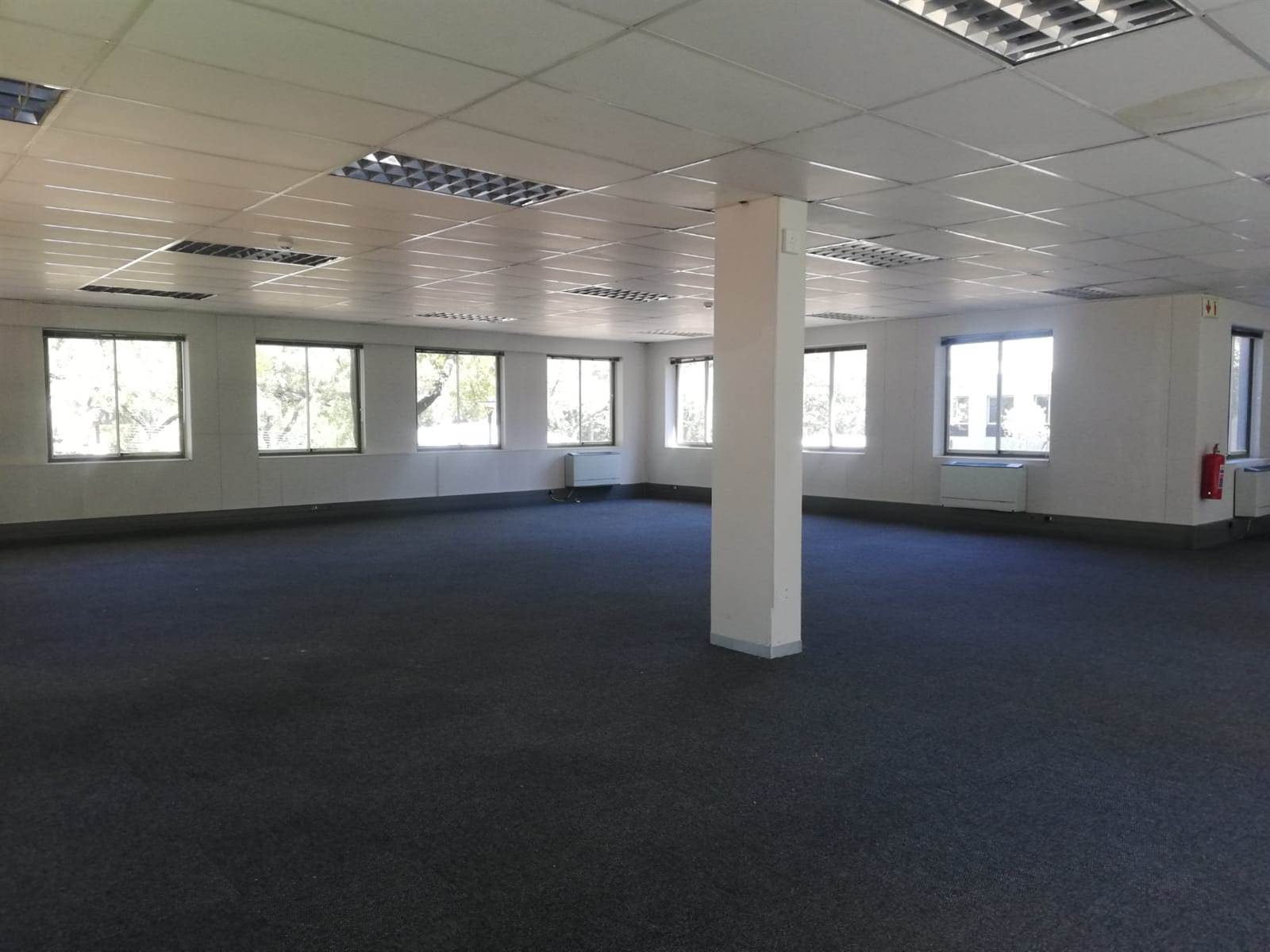 238.9  m² Commercial space in Woodmead photo number 14