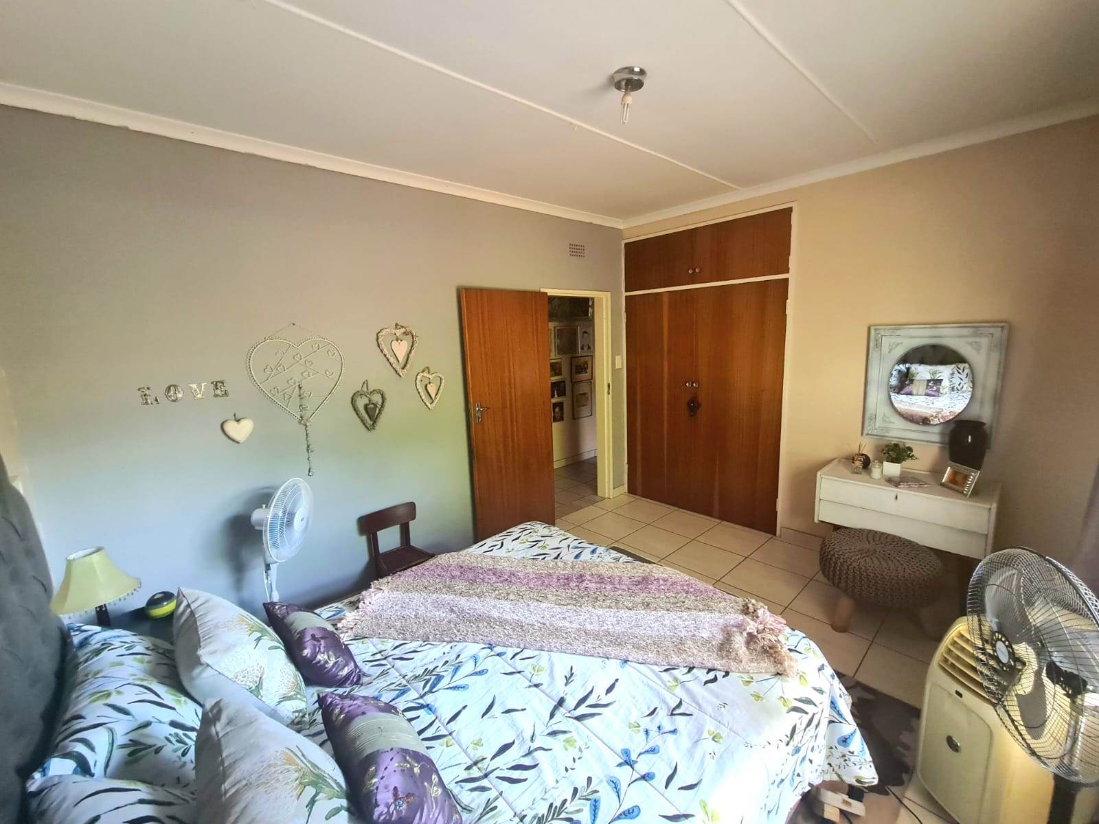 3 Bed House in Olifantshoek photo number 10
