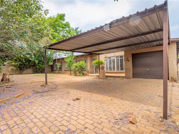 4 Bedroom House