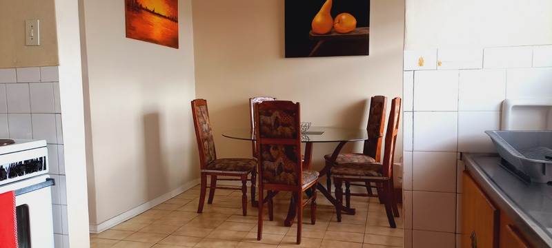 2 Bed Apartment in Florida photo number 5