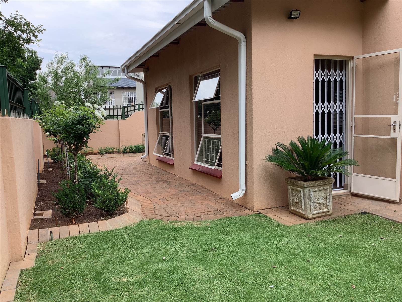 3 Bed Townhouse in Potchefstroom Central photo number 8