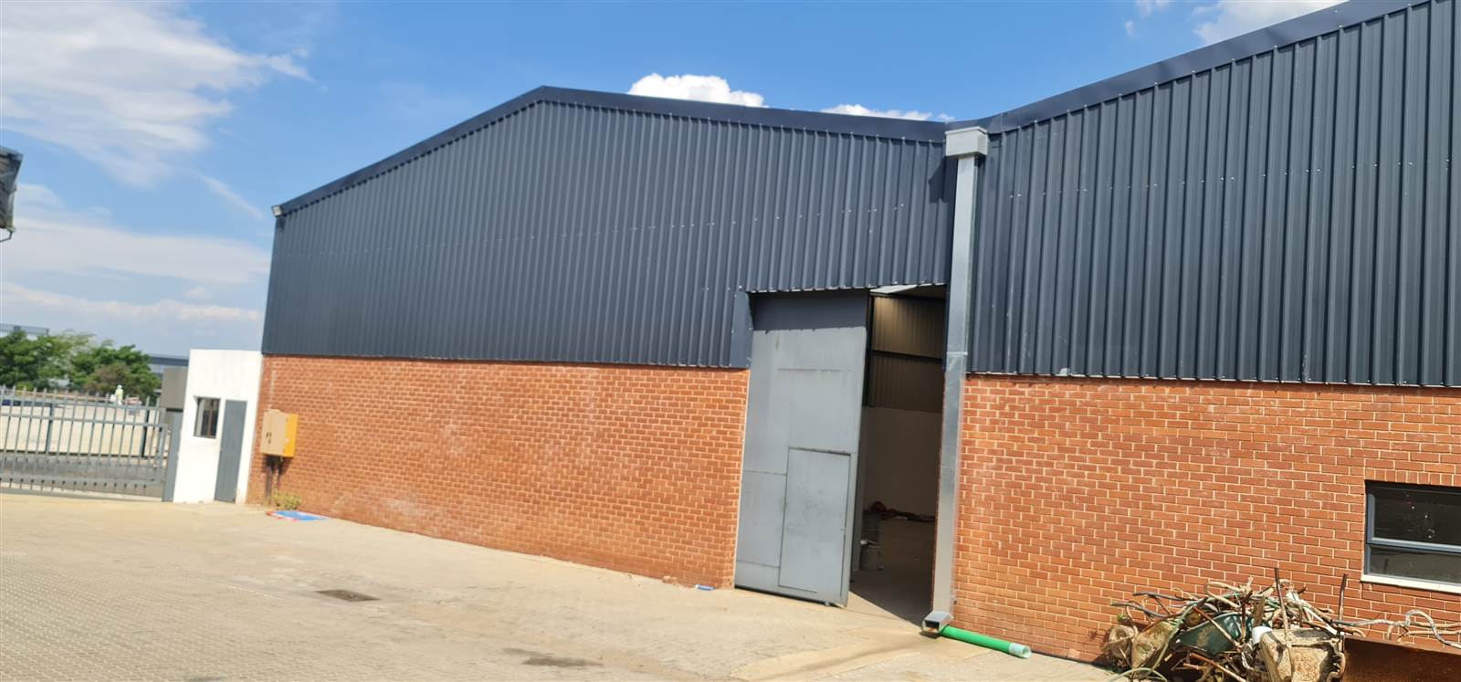 718  m² Industrial space in Roodepoort Central photo number 3